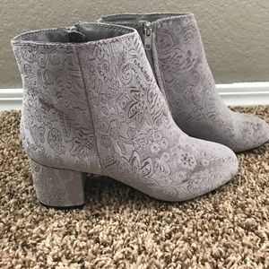 Velvet booties